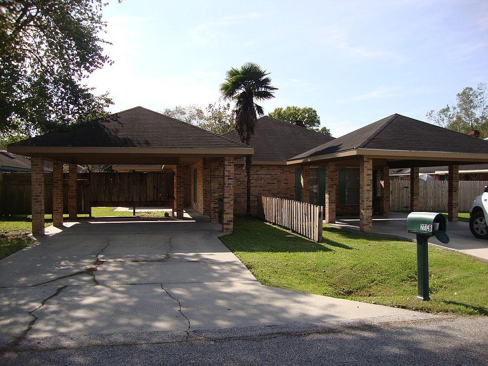 1st image of 203 Bickerton Dr #A