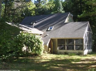 5 Spruce Ln, Bridgton, ME 04009