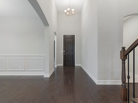 3rd image of 1632 Breezy Bay Ct