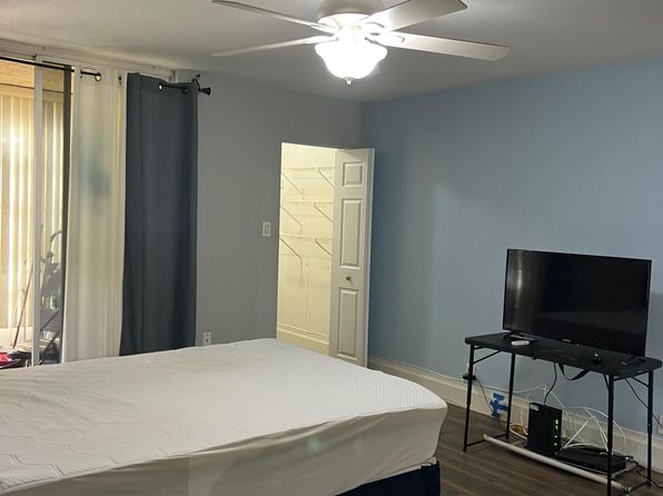 3341 NW 47th Ter APT 304