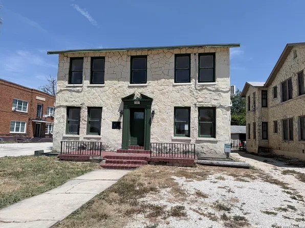 1407 W WOODLAWN AVE, San Antonio, TX 78201