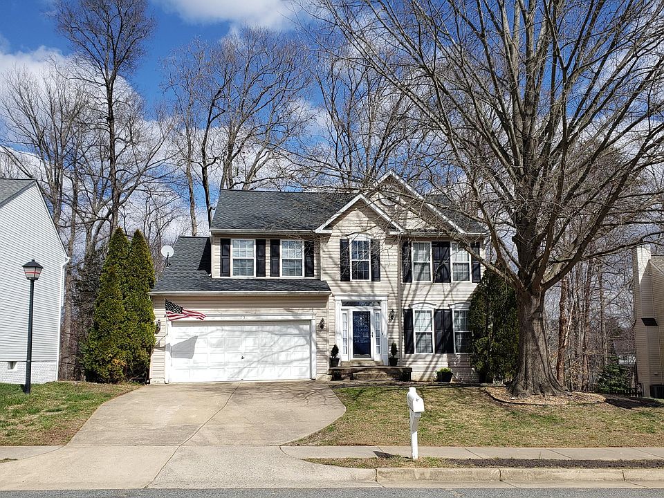 1st image of 13 Westchester Ct