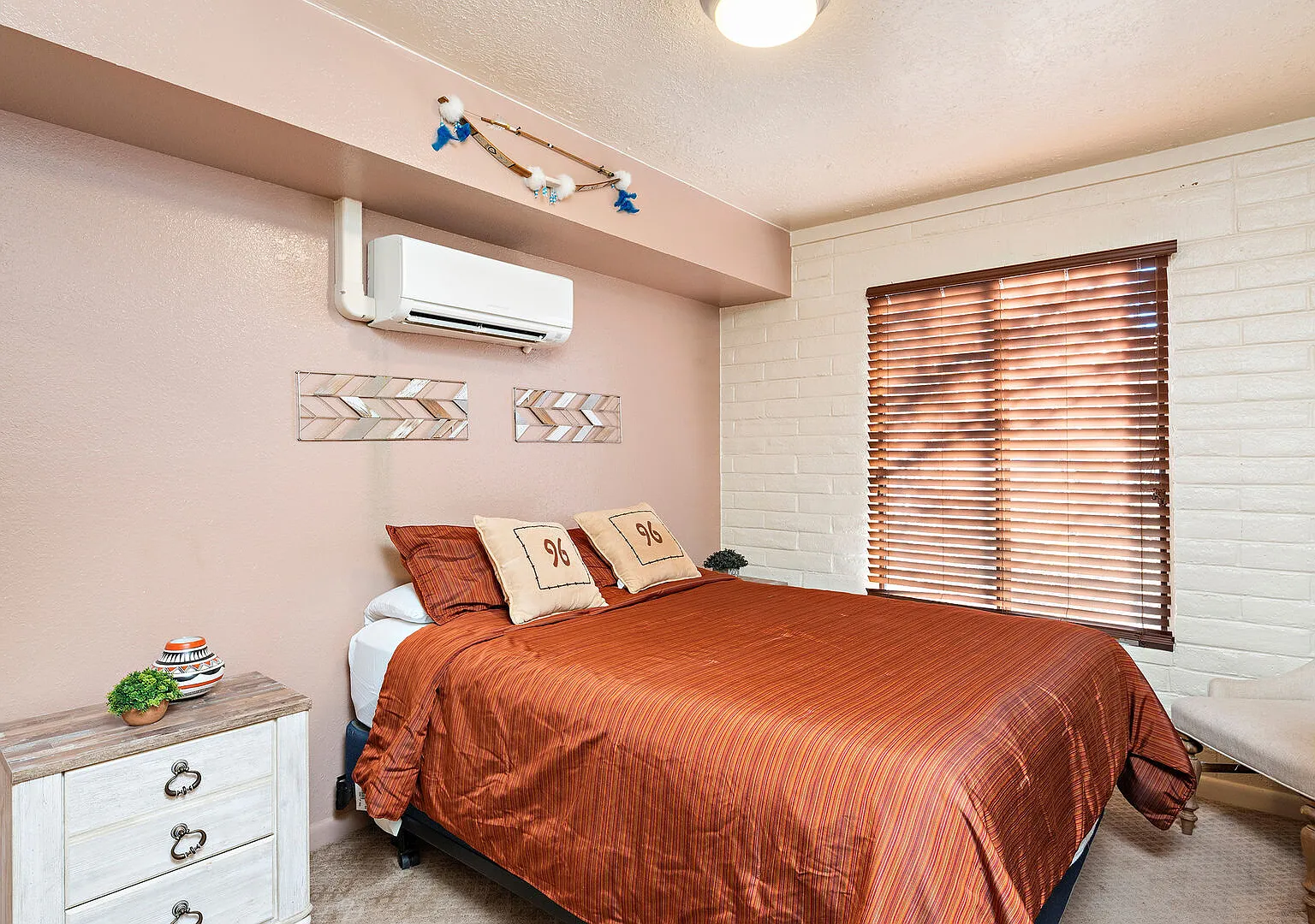 2 bed, 843 sqft, $4,400 — Photo 4