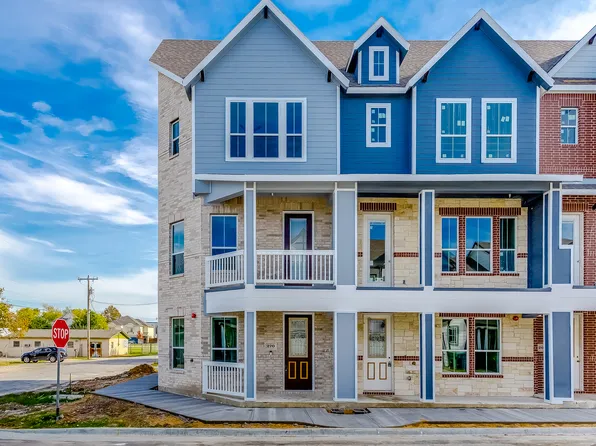 270 Harris St, Lewisville, TX 75057