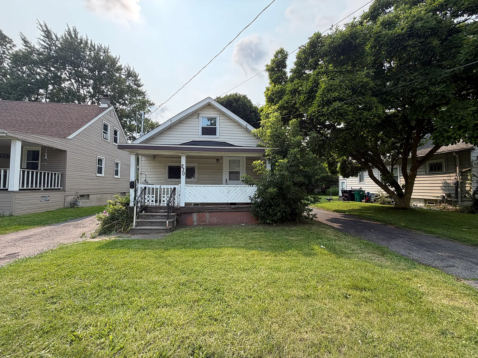 2 bed, 748 sqft, $1,400 — Photo 2