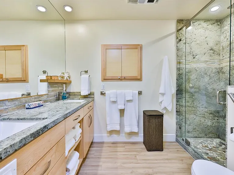 1524 Ynez Pl — Photo 21