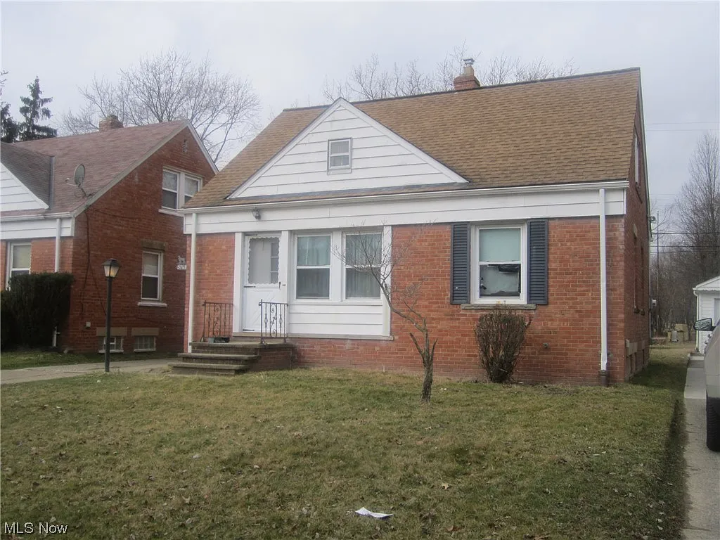 5708 South Blvd photo 1