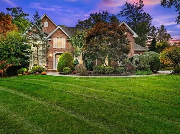 4 Graniks Way, Montebello, NY 10901