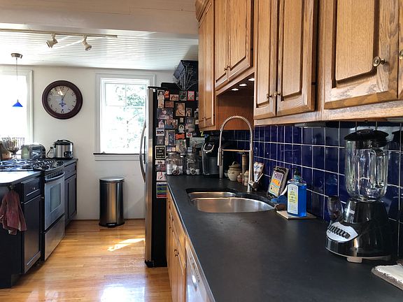 Slate Kitchen Counters