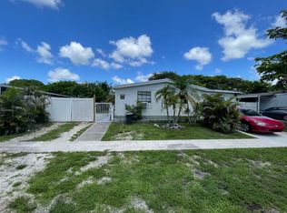 10423 S 228th Ln, Boca Raton, FL 33428