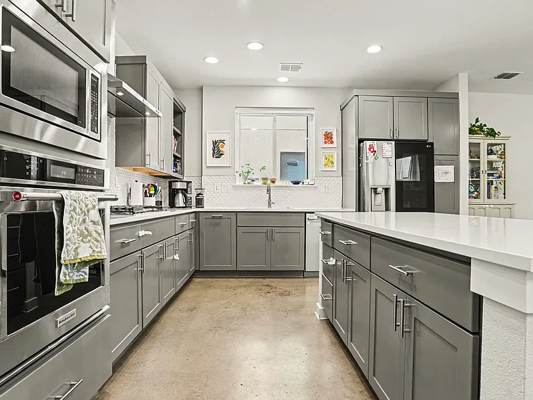 5349 Ellsworth Ave — Photo 5