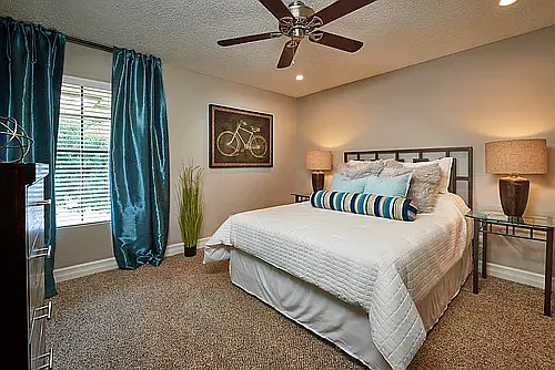 Villagio Furnished Apartments — Photo 32