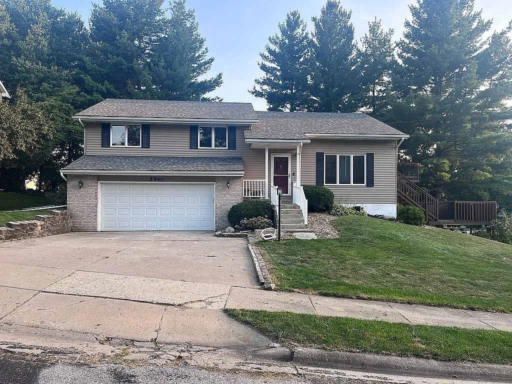 5940 W Ridgecrest Dr photo 1