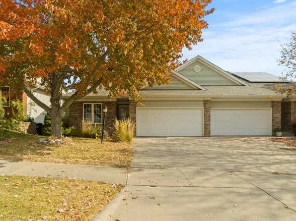 2167 Port Talbot Pl #A, Coralville, IA 52241