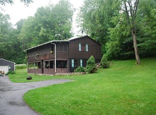 1493 Outlet Rd, Penn Yan, NY 14527