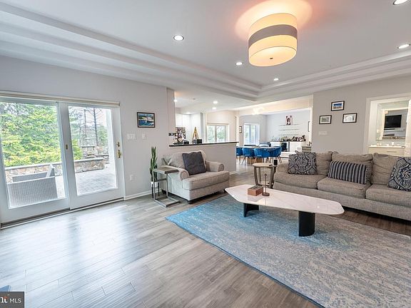 5th image of 2113 Barren Hill Rd