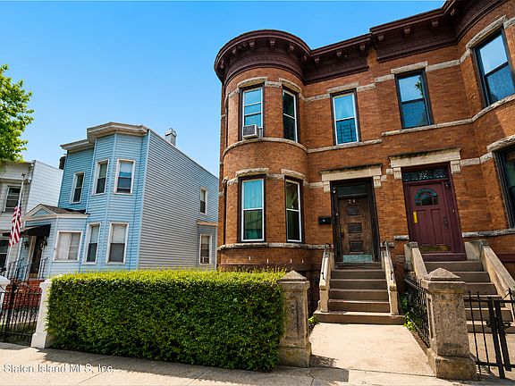 3rd image of 24 Seeley St