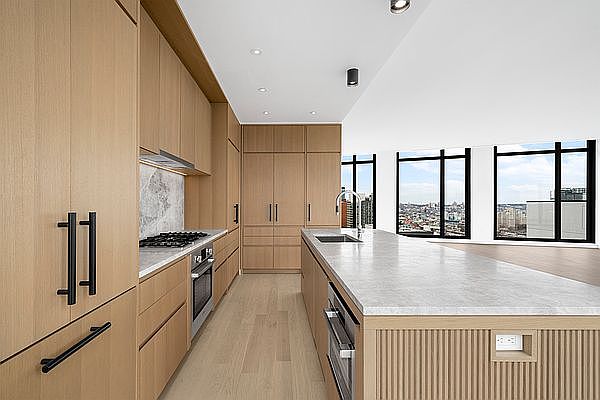 1st image of 1 Boerum Pl APT 22A