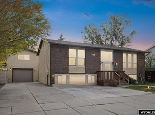 206 Jared Ln, Evanston, WY 82930