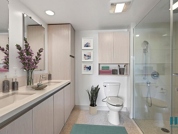 4th image of 1540 Beloit Ave Penthouse 8
