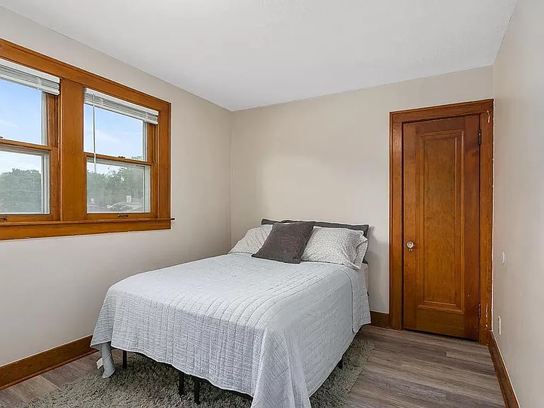 3350 Byron Center Ave SW — Photo 8
