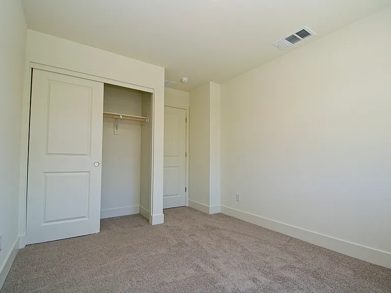 1636 Prancer St — Photo 13