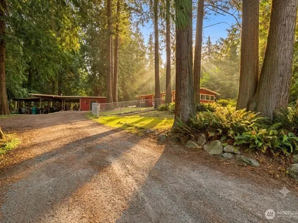 1014 N 15th St, Mount Vernon, WA 98273