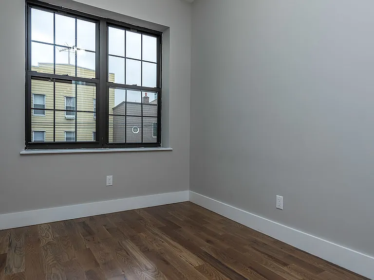107 Skillman Ave #1A — Photo 9