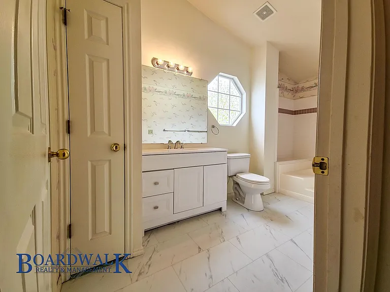 5677 S Esprit Dr — Photo 15