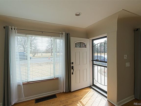 5th image of 2501 Quebec Street