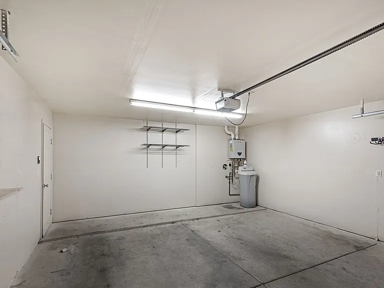 2637 Las Alturas Ct — Photo 10