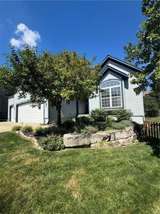 10214 Polfer Ln, Kansas City, KS, 66109