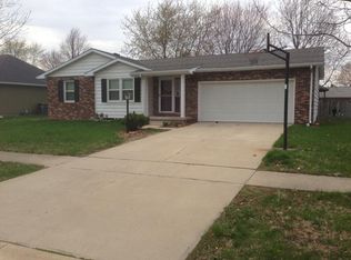 617 Delmar Dr, Champaign, IL