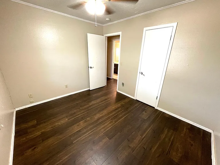 908 Cooper Ln — Photo 25