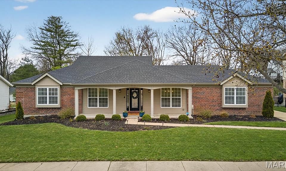 1st image of 14949 Royalbrook Dr