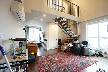 Rented by Rennit Inc.