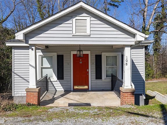 2nd image of 108 Clemson St