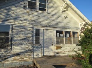 536 W 6th St, Larned, KS 67550