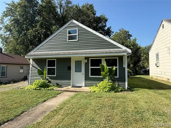 427 N State St, Montgomery City, MO 63361