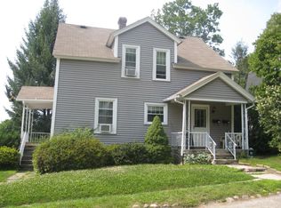 5 Wakefield St #1, Worcester, MA 01605