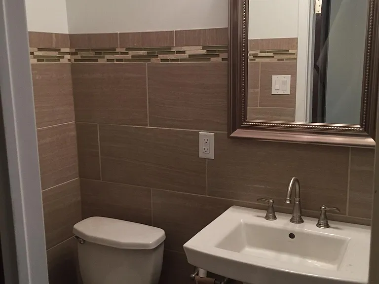 615 W Ferry St #2 — Photo 10