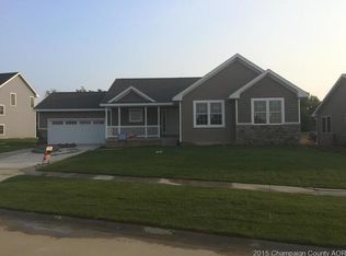 2305 E Slade Ln, Mahomet, IL 61853