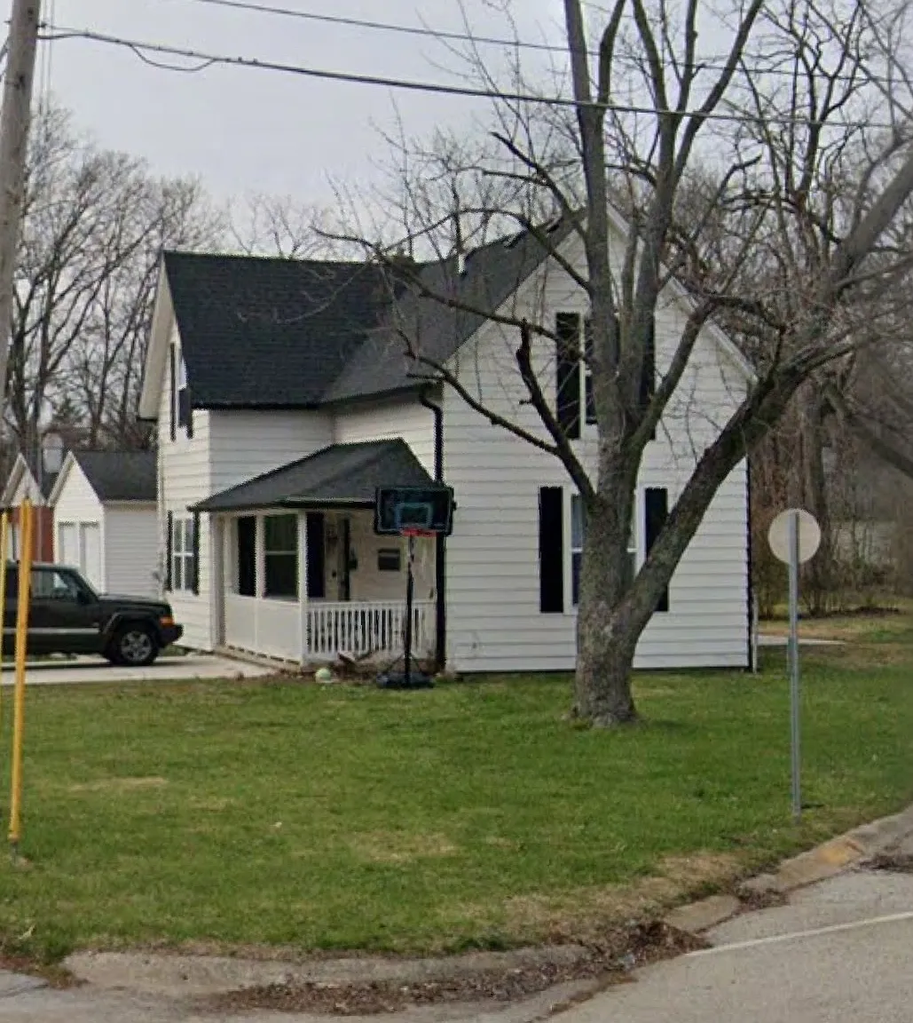 3 bed, 1688 sqft, $1,875 — Photo 2
