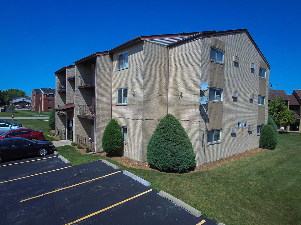 1st image of 9865 Cordoba Ct APT 3D