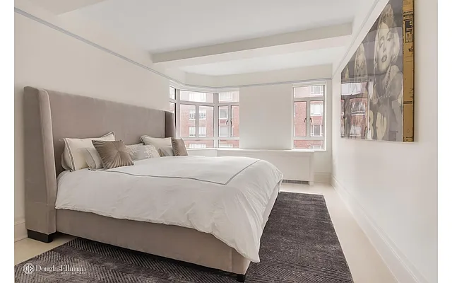 Rented by Douglas Elliman | media 7