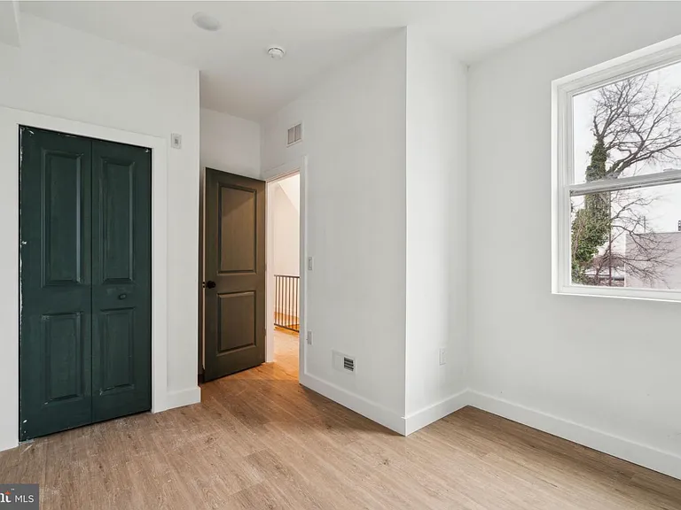 4163 Mantua Ave #2 — Photo 11