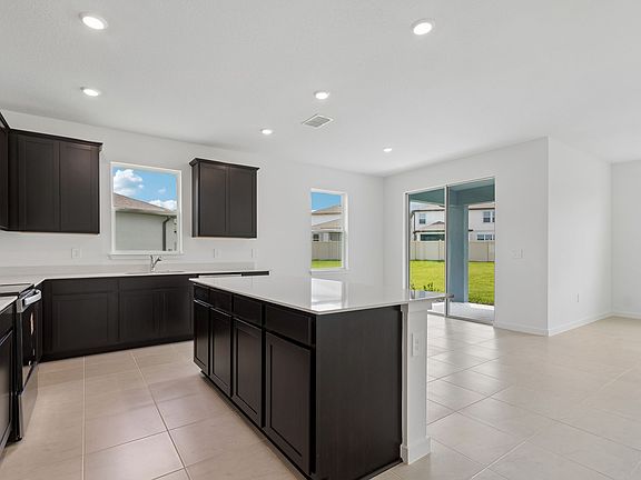 4th image of 11243 Sycamore Glen Loop