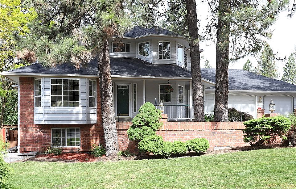 1st image of 5817 N Northwood Dr