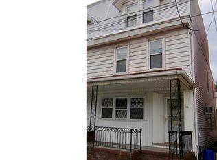16 N Front St, Minersville, PA 17954