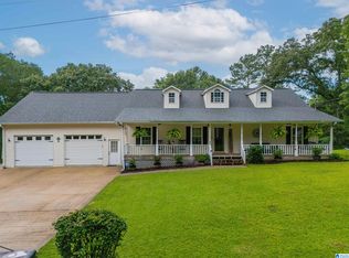 45 Jenny Ln, Anniston, AL 36201